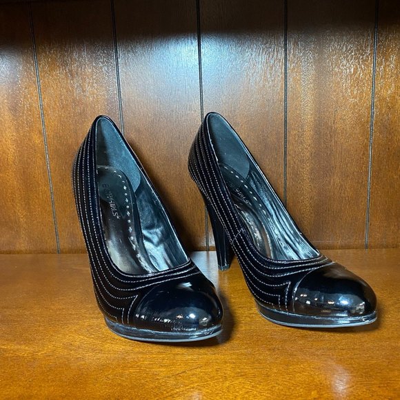 BCBGirls Leather Upper Textured High Heels Shoes Cordovan  Size 7.5 Black - Picture 3 of 8